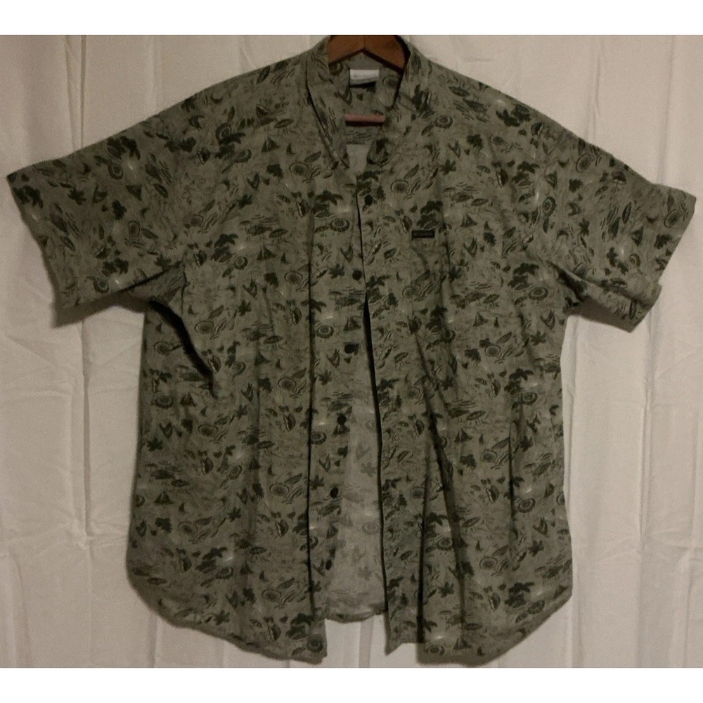 Columbia Men's Short Sleeve Button‎ Down Gray Summer Print Shirt Size Medium